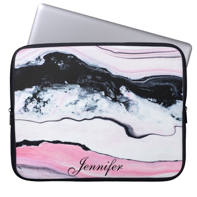 Girly TRENDY BLACK WHITE PINK MARBLE ADD JOUW NAAM Laptop Sleeve (Voorkant)