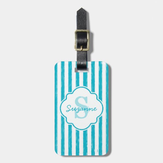 Girly Turquoise Painted Stripes Monogram en naam Bagagelabel (Voorkant verticaal)