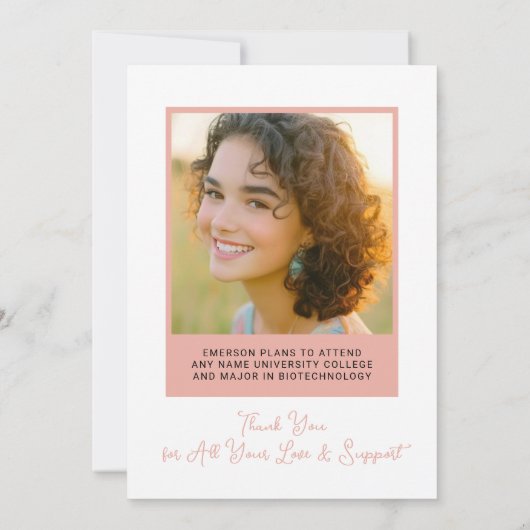 Girly Typografie Hand getrokken Afstuderen Foto Aankondiging (Achterkant)