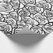 Girly Vintage zwarte en witte rozen Cadeaupapier (Hoek)