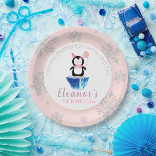 Girly Winter Cute Penguin Pink Birthday Papieren Bordje (Feest)
