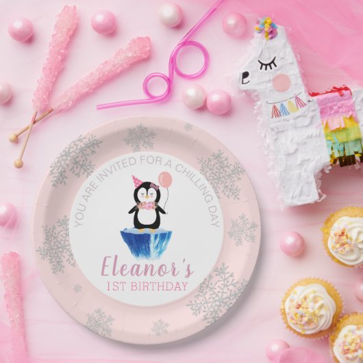 Girly Winter Cute Penguin Pink Birthday Papieren Bordje (Feest)