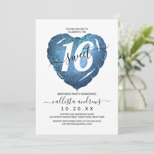 Girly Wit Blauw Glitter Hart Ballon Sweet 16 Kaart (Staand voorkant)