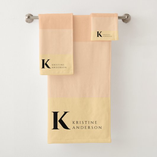 Girly zachte perzik ombre klassieke monogram bad handdoek (Insitu)