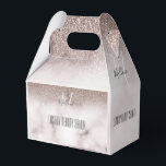 GirlyTrendy Glamor Paars Glitter Marble Monogram Bedankdoosjes<br><div class="desc">GirlyTrendy Glamoureuze Paarse Glittery Marble Monogram Favor Box. Ideaal voor uw succesvolle bedrijf, om uw klanten cadeaus te geven voor de vele gelegenheden die zich in de loop van het jaar voordoen: verjaardagen, marketingevenementen, kerstseizoen, nieuwjaar, Valentijnsdag, zwarte vrijdag, enz. Pas het aan met je eigen Monogram letter en merknaam door...</div>