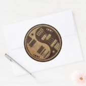 Gitaar en bas Yin Yang met bruine textuur Ronde Sticker (Envelop)