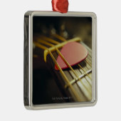 gitaar plectrum metalen ornament (Rechts)