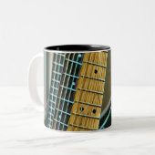 gitaarcadeau voor vaders dag tweekleurige koffiemok (Voorkant links)