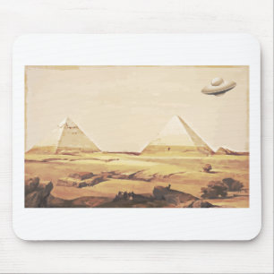 Giza Spaceship Muismat