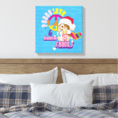 Gizmo | Vredesliefde en nachtelijke snacks Canvas Afdruk (Insitu (Slaapkamer))