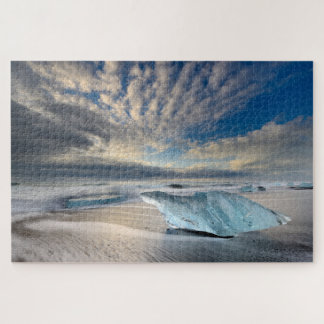 Glacial Blue Ice op het strand van Jokulsarlon in  Legpuzzel