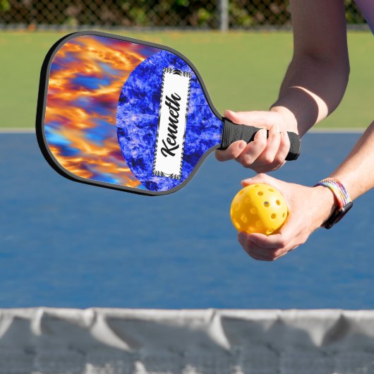 Glaciem en Ignis door Kenneth Yoncich Pickleball Paddle (Insitu)