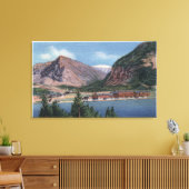 Glacier National Park, MT - Veel Glacier Hotel Canvas Afdruk (Insitu (Woonkamer))