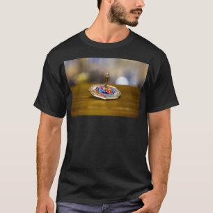 GladdeJoe Hanukkah-dreidelcadeau achthoekige basis T-shirt