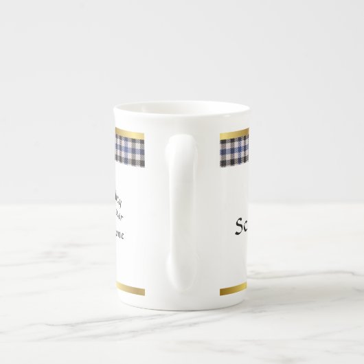 Gladstone Clan Badge Tartan & Motto Porselein Kop (Achterkant)