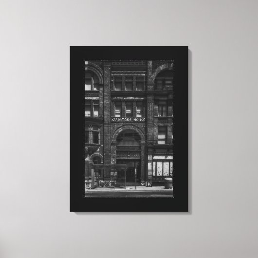 Gladstone Hotel No 3 met rand Canvas Afdruk (Voorkant)