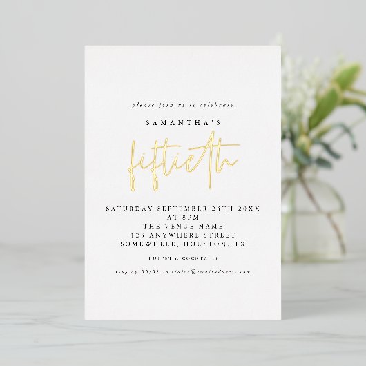 Glam 50ste verpartijscript wit Echt  Folie Uitnodiging (Staand Voorkant)