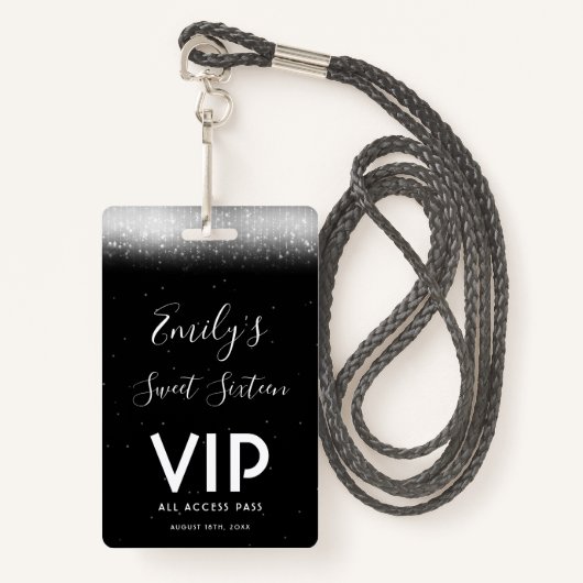 Glam Black White Sweet 16 Invitation VIP Pass Badge (Voorkant met draagriem)