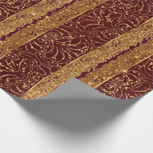 Glam Burgunde Wood Golden Folie Bloemenkant Cadeaupapier (Hoek)