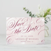Glam burgundy kalligrafie bespaart de datum save the date (Staand voorkant)