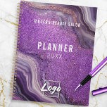 Glam Chic Paarse Glitter Agaat Marmer Jaarlijks Planner<br><div class="desc">Introductie van onze voortreffelijke aanpasbare planner! Gemaakt voor degenen die zowel stijl als functionaliteit waarderen, combineert deze planner naadloos natuurlijke schoonheid met een vleugje glamour. De hoes heeft betoverende agaat marmeren steenpatronen in rijke tinten van paarse, lavendel en crème. Deze wervelende lagen roepen de elegantie en diepte op die te...</div>