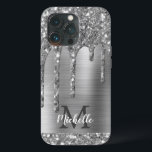 Glam Chic Silver Glitter Drift Monogram Metaal Case-Mate iPhone Case<br><div class="desc">Elegant, modern, korrelig zilver grijs glitter druipt grijs metaal aangepaste gepersonaliseerde naam en monogrammed iphone draagtas. Dit ontwerp is voorzien van zilvergrijze glittersparkle-druppels op een grijze achtergrond van geborsteld metaal met aangepast gepersonaliseerd monogram initiaal en sjabloon van de voornaam tekst. Perfect vrouwelijk geschenk voor meisje en vrouwen die van trendy...</div>