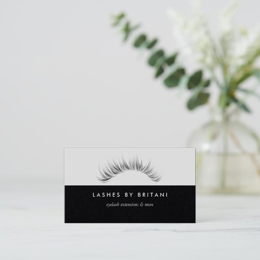 Glam Eyelashes Visitekaartje witte tekst (Staand voorkant)