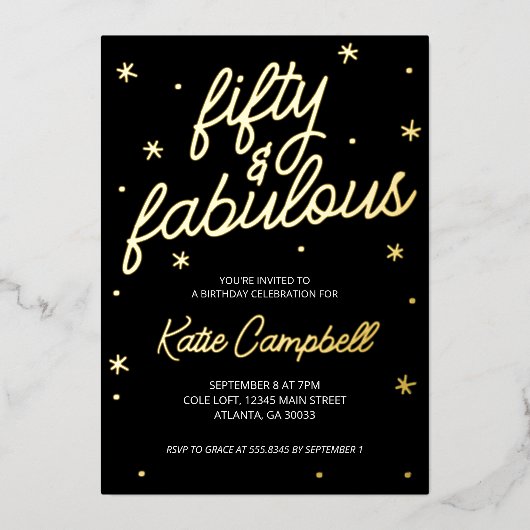 Glam Fifty and Fabulous Script 50ste verjaardag fo Folie Uitnodiging (Voorkant)