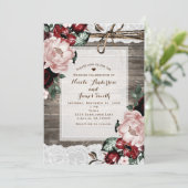 Glam Floral Rustic Wood & Lace Barn Wedding Kaart (Staand voorkant)