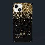 Glam Gold Glitter Elegant Monogram iPhone 14 Hoesje<br><div class="desc">Glam Gold Glitter Elegant Monogram iPhone Case. Pas dit trendy chic phone case-ontwerp met elegante gouden mousserende glitter op een zwarte achtergrond eenvoudig aan. Het ontwerp kenmerkt uw handgeschreven manuscriptmonogram met  draden en naam.</div>