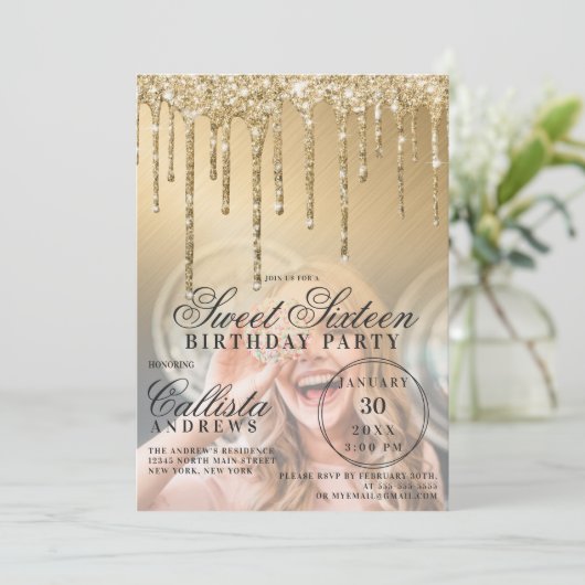 Glam Gold Metallic Glitter Druppels Foto Sweet 16 Kaart (Staand voorkant)