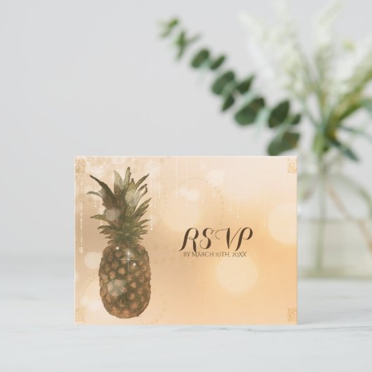 Glam Golden Pineapple Elegant Wedding RSVP Uitnodiging Briefkaart (Staand voorkant)