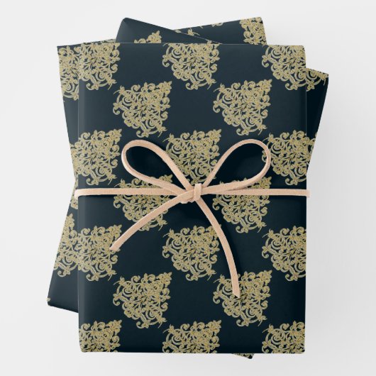 Glam gouden damast marineblauw inpakpapier vel (In situ)