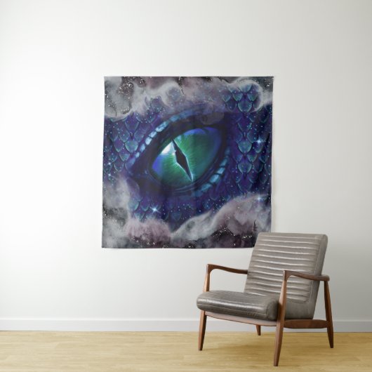 Glam Ink Gothic Blue Medieval Dragon Wandkleed (In situ)