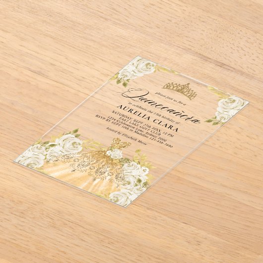Glam Ivory Gouden Jurk Bloemen 15e Quinceañera Acryl Uitnodigingen (Laagn)
