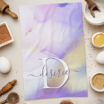Glam Lila Gold Abstract Verf Elegant Monogram Theedoek<br><div class="desc">Pas deze glamoureuze stijl abstracte lila waterverf eenvoudig aan met uw eigen details.</div>