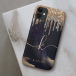 Glam Navy & Gold Glitter Drift Monogram Case-Mate iPhone Case<br><div class="desc">Een elegante en glamoureuze gepersonaliseerde monogram telefoondoos. Het ontwerp is voorzien van een donkere vochtige textuurachtergrond met accenten van goud. Een faux glitter grafische druppel wordt toegevoegd aan de bovenkant van het telefoongeval. Pas uw monogram en naam aan.</div>