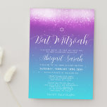 Glam Paarse Blauwgroen Bat Mitzvah Kaart<br><div class="desc">Je zult van deze glamoureuze paarse en turquoise Bat Mitzvah uitnodigingen houden. Het ontwerp kenmerkt een paarse en blauwgroen blauwe ombre gradiënt met lichten die aan de bovenkant van de uitnodiging grenzen. Pas de moderne lettertype van het calligrafiekscript eenvoudig aan of verander het naar een van uw keuze.</div>