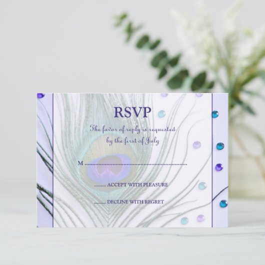 Glam Peacock Feather Paars Response Card RSVP Kaartje (Staand voorkant)
