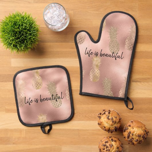 Glam Pink Gold Pineappels Ovenwant & Pannenlap Set (Top down)