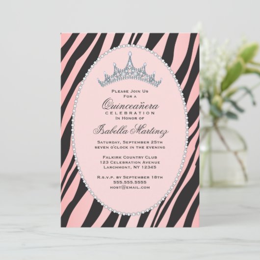 Glam Princess Tiara Zebra Pink Quinceanera Party Kaart (Staand voorkant)