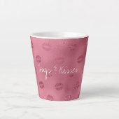 Glam Red Lips Kiss Latte Mok (Voorkant)