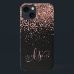 Glam Roos Gold Glitter Elegant Monogram iPhone 13 Hoesje<br><div class="desc">Glam Roos Gold Glitter Elegant Monogram iPhone Case Pas dit trendy chassis voor telefoongesprekken eenvoudig aan met elegant roos gouden mousserende glitter op een zwarte achtergrond. Het ontwerp kenmerkt uw handgeschreven manuscriptmonogram met  draden en naam.</div>