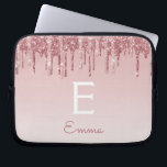 Glam Roze Rose Gold Glitter Drift Sparkle Monogram Laptop Sleeve<br><div class="desc">Blush Roze - Roos Gold Faux Drijvende glitter en Sparkle Elegant Monogram Computer Hoesje. Dit monogrammed hoesje kan worden aangepast om uw initiaal en voornaam te omvatten.</div>