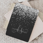 Glam Silver Glitter Elegant Monogram iPad Mini Cover<br><div class="desc">Glam Silver Glitter Elegant Monogram iPad Cover. Pas dit trendy klokplaatje met elegant zilveren mousserend glitter op een zwarte achtergrond eenvoudig aan. Het ontwerp kenmerkt uw handgeschreven manuscriptmonogram met  cirkels en jouw naam.</div>