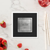 Glam Silver Metallic & Black Initialen Wedding Servet (Insitu)