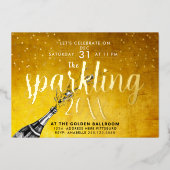 Glam Sparkling Champagne Gold Nieuwjaar Uitnodigin Folie Feestdagenkaart (Voorkant)