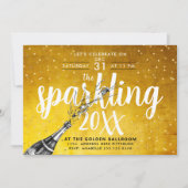 Glam Sparkling Champagne Goud Nieuwjaar Party Invi Kaart (Voorkant)