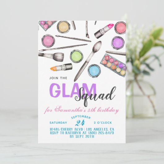 Glam Squad Makeup Birthday Uitnodiging (Staand voorkant)