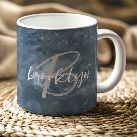 Glam Stof Blauw Stardust Krullen Script Monogram Koffiemok